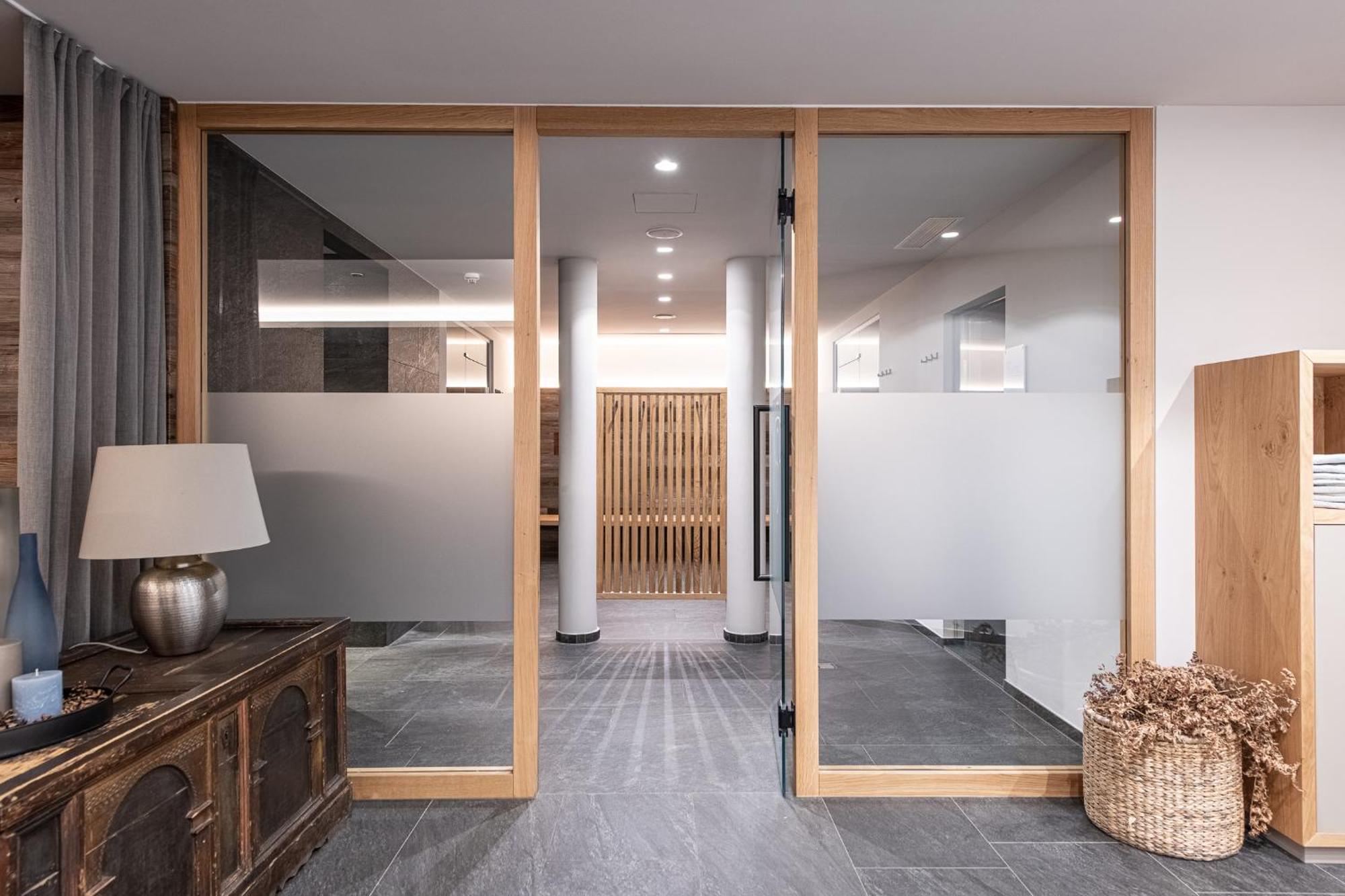 Hotel Ander Брунико Екстериор снимка